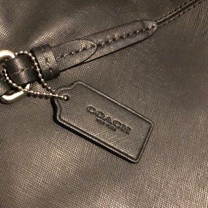 Coach Peyton Large Tote - Black